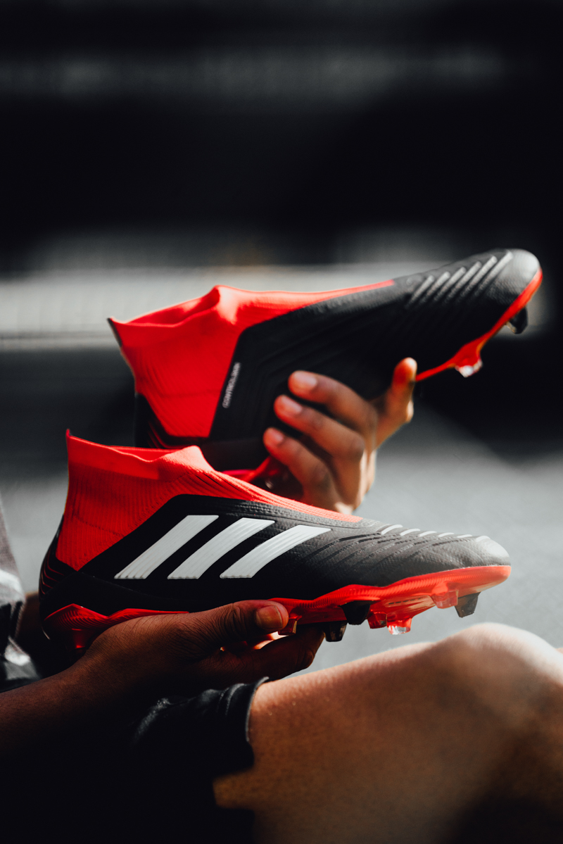 scarpe da calcio nere adidas